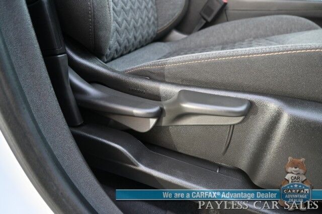 2024 Chevrolet Equinox LT / AWD / Auto Start / Power Premium Cloth Seats / Forward Collision Alert / Lane Departure & Blind Spot Alert / Apple CarPlay & Android Auto / USB & Aux Input / Back Up Camera / 1-Owner Anchorage AK