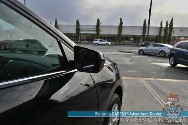 2024 Chevrolet Equinox LT / AWD / Auto Start / Power & Heated Seats / Lane Departure & Blind Spot Alert / Forward Collision Warning / Apple CarPlay & Android Auto / Back Up Camera / Keyless Entry & Start / 30 MPG / 1-Owner Anchorage AK
