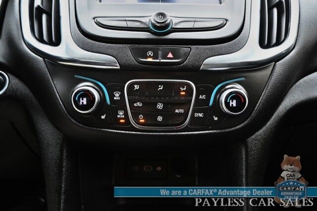 2024 Chevrolet Equinox LT / AWD / Auto Start / Power & Heated Seats / Lane Departure & Blind Spot Alert / Forward Collision Warning / Apple CarPlay & Android Auto / Back Up Camera / Keyless Entry & Start / 30 MPG / 1-Owner Anchorage AK