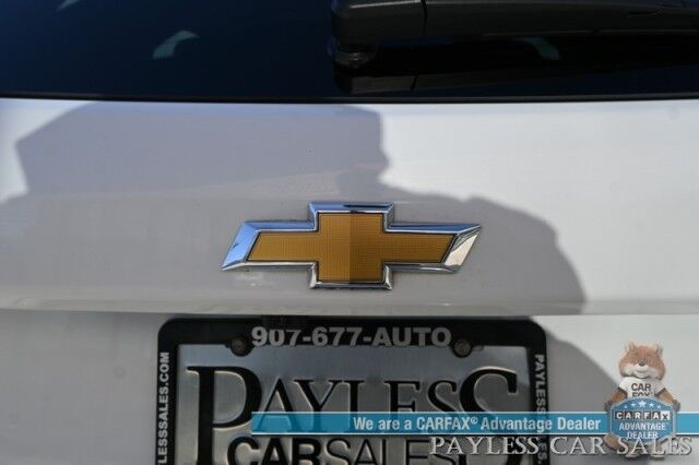 2024 Chevrolet Equinox LT / AWD / Power & Heated Seats / Lane Departure & Blind Spot Alert / Forward Collision Warning / Apple CarPlay & Android Auto / Back Up Camera / Keyless Entry & Start / Power Lift Gate / 30 MPG / 1-Owner Anchorage AK