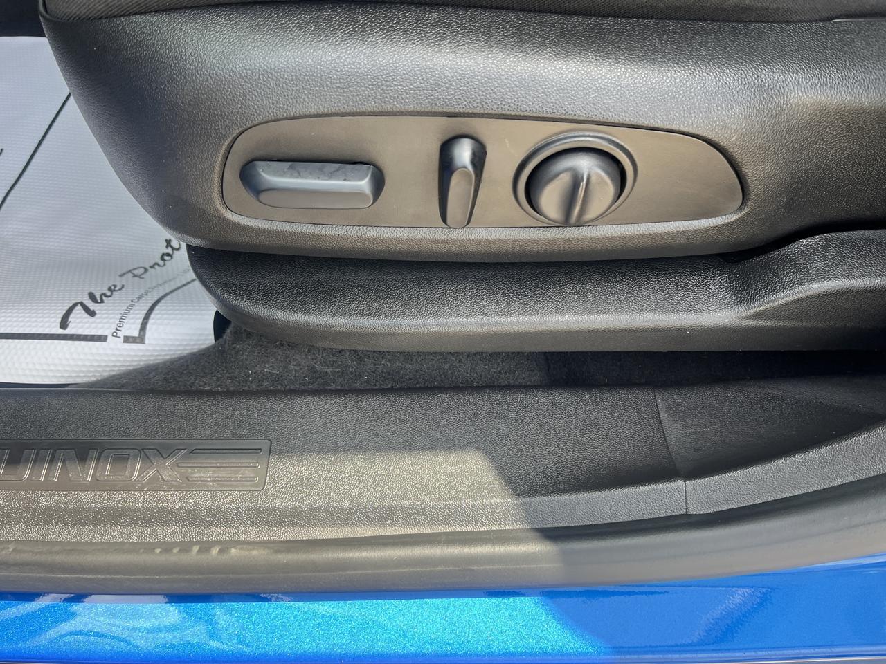 2024 Chevrolet Equinox LT AWD Safety&InfotainmentPkg w/AdaptiveCruise HeatedSeats HeatedSteeringWheel HD-SuroundVision Saukville WI