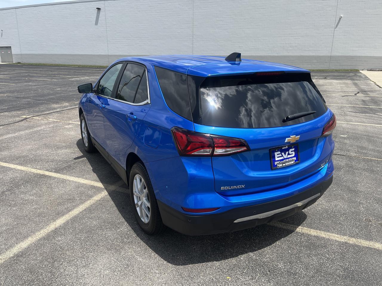 2024 Chevrolet Equinox LT AWD Safety&InfotainmentPkg w/AdaptiveCruise HeatedSeats HeatedSteeringWheel HD-SuroundVision Saukville WI