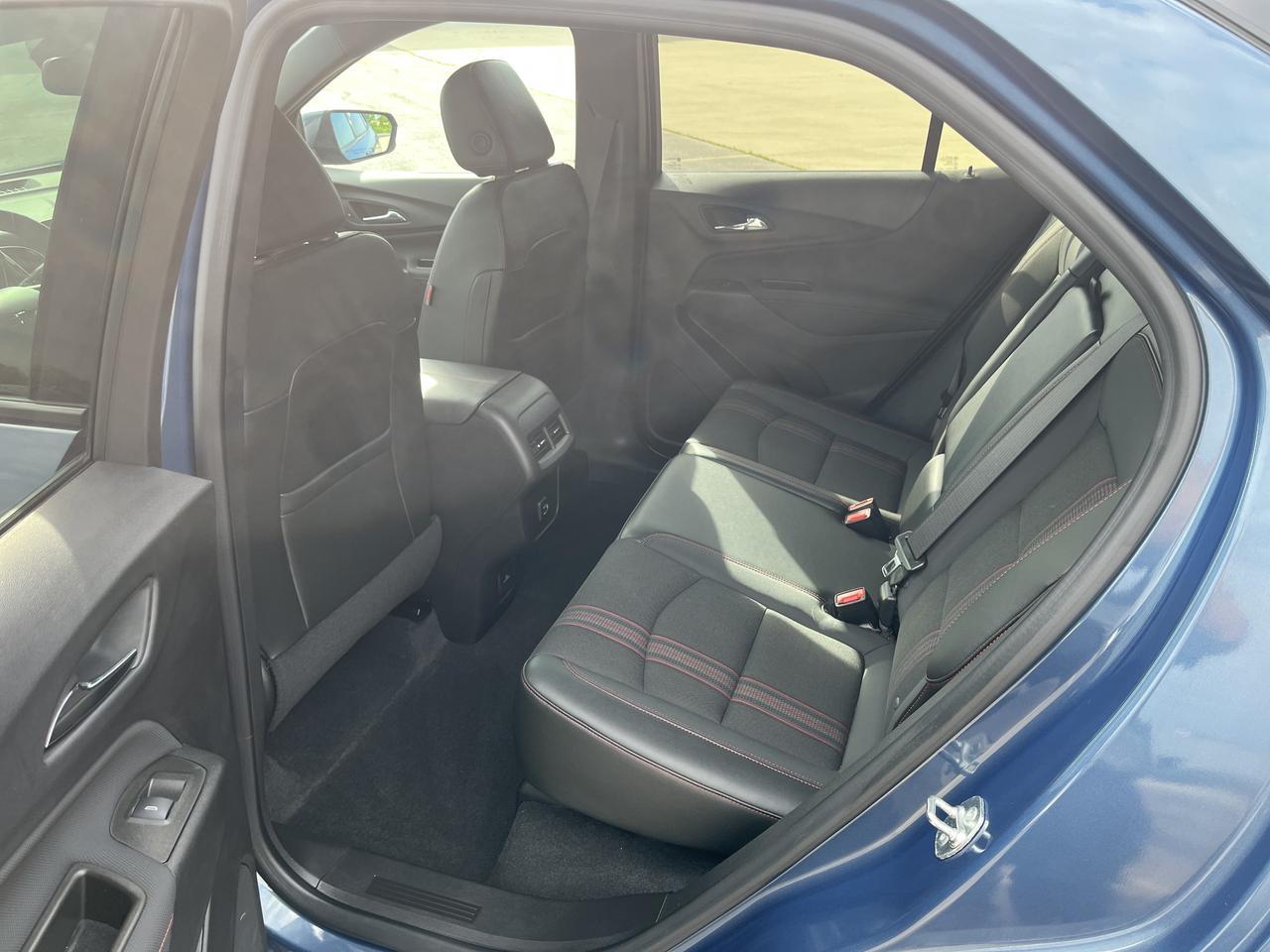 2024 Chevrolet Equinox RS AWD Safety&InfotainmentPkg w/AdaptiveCruise HtdSeats HtdStrngWhl HD-SurroundVision Saukville WI