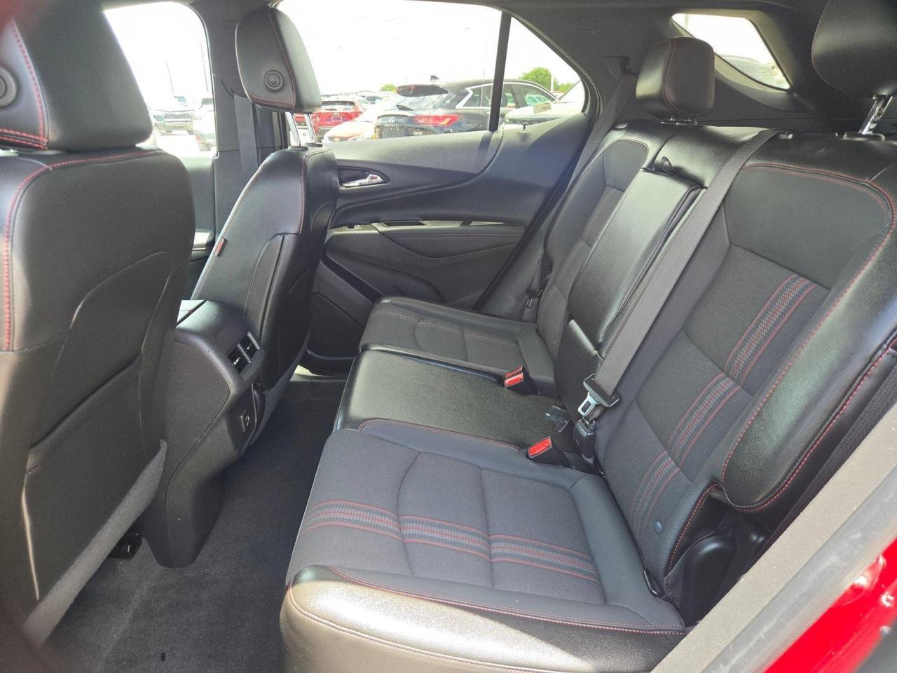 2024 Chevrolet Equinox RS Castroville TX