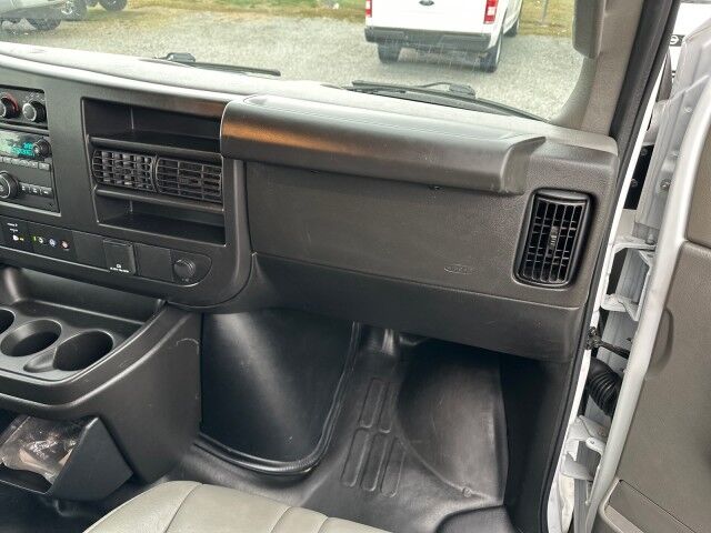 2024 Chevrolet Express 2500 Cargo Van w/ Ladder Rack & Bin Package Ashland VA