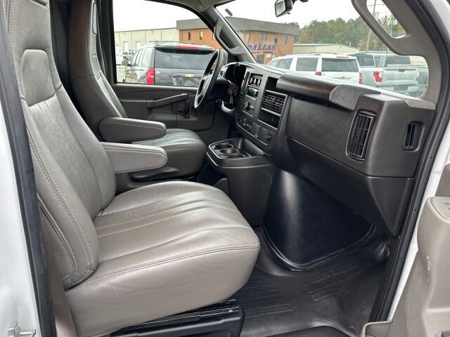 2024 Chevrolet Express 2500 Cargo Van w/ Ladder Rack & Bin Package Ashland VA