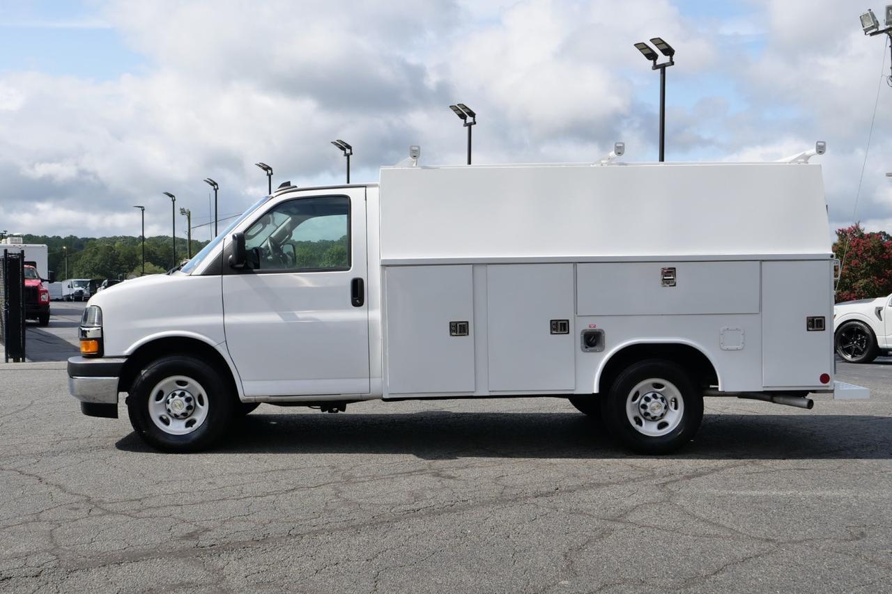 2024 Chevrolet Express 3500 / READING Ready Van SL / 6.6L V8! Lincolnton NC