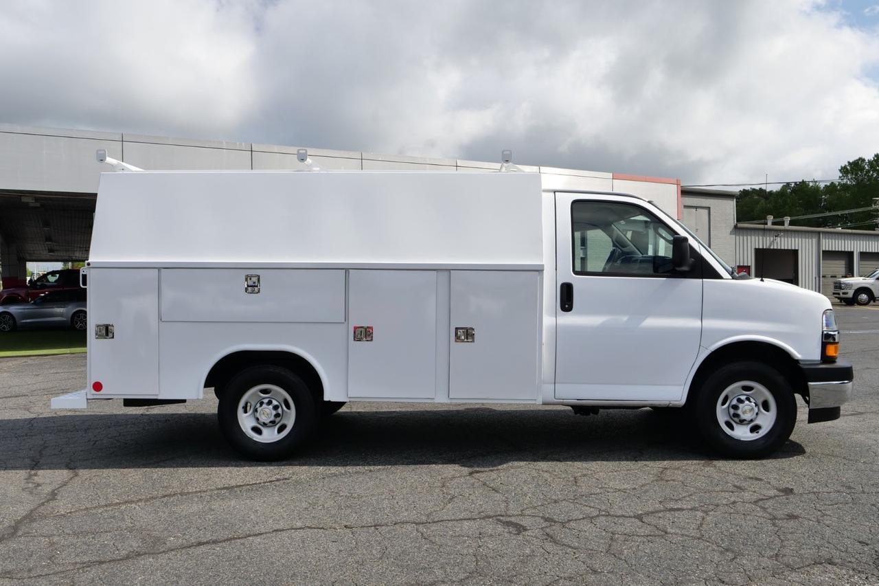 2024 Chevrolet Express 3500 / READING Ready Van SL / 6.6L V8! Lincolnton NC