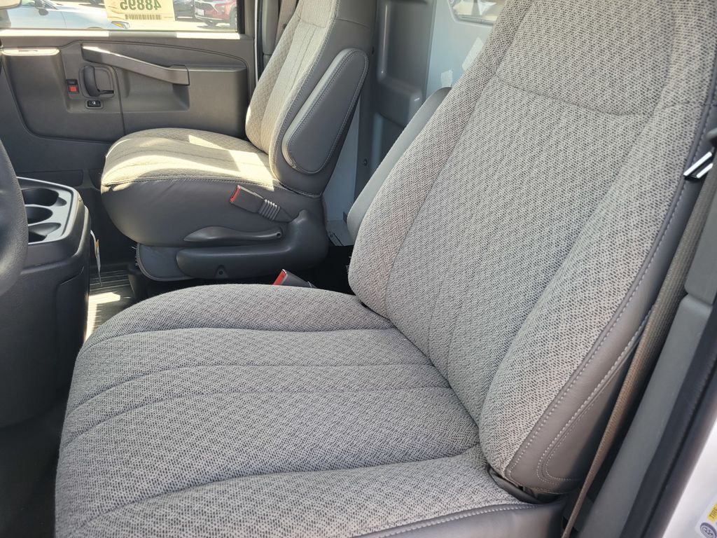 2024 Chevrolet Express 3500 2 Door Cutaway Van Roseville CA