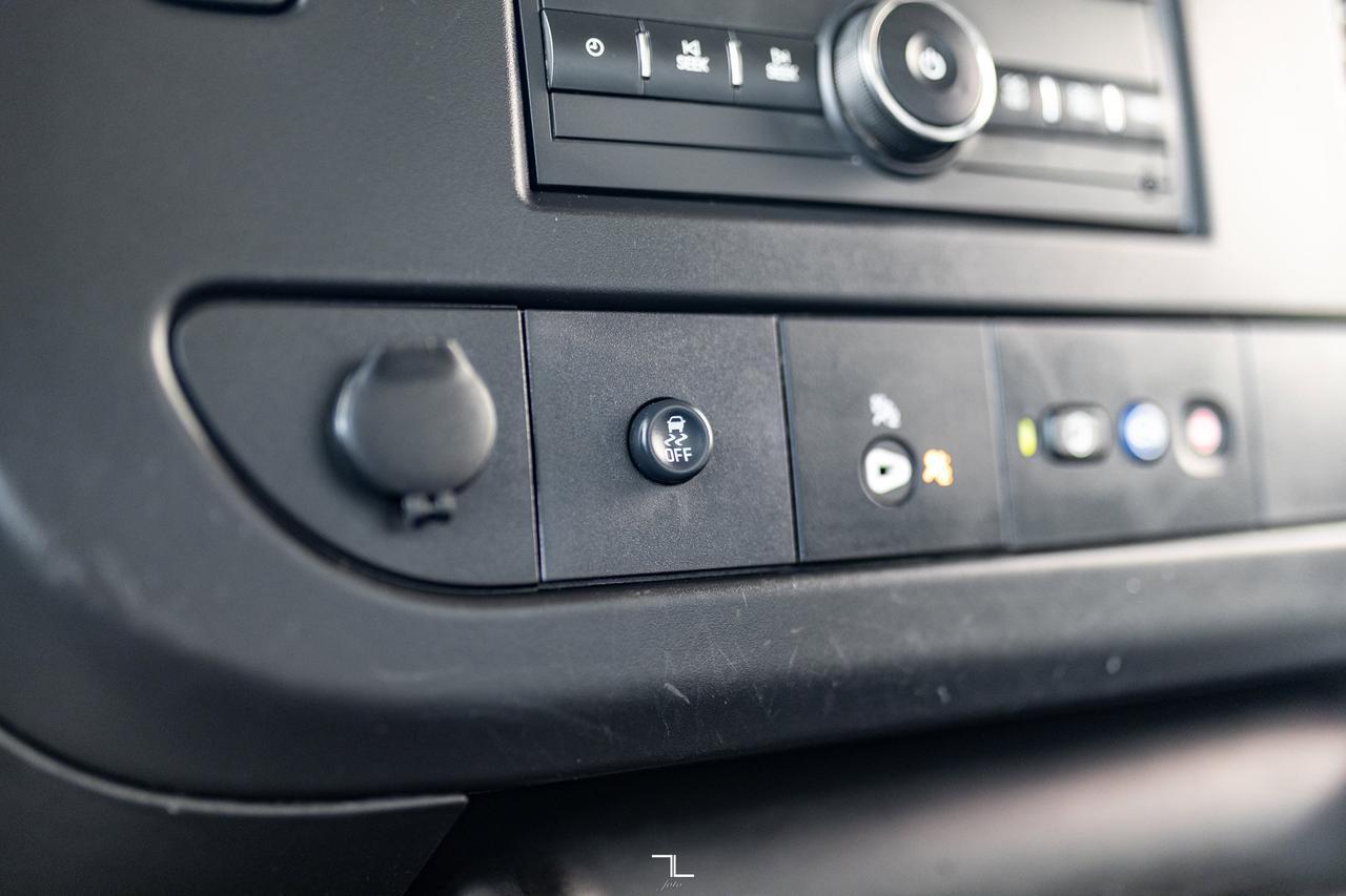 2024 Chevrolet Express 3500 Cube Van BCam Red Deer AB