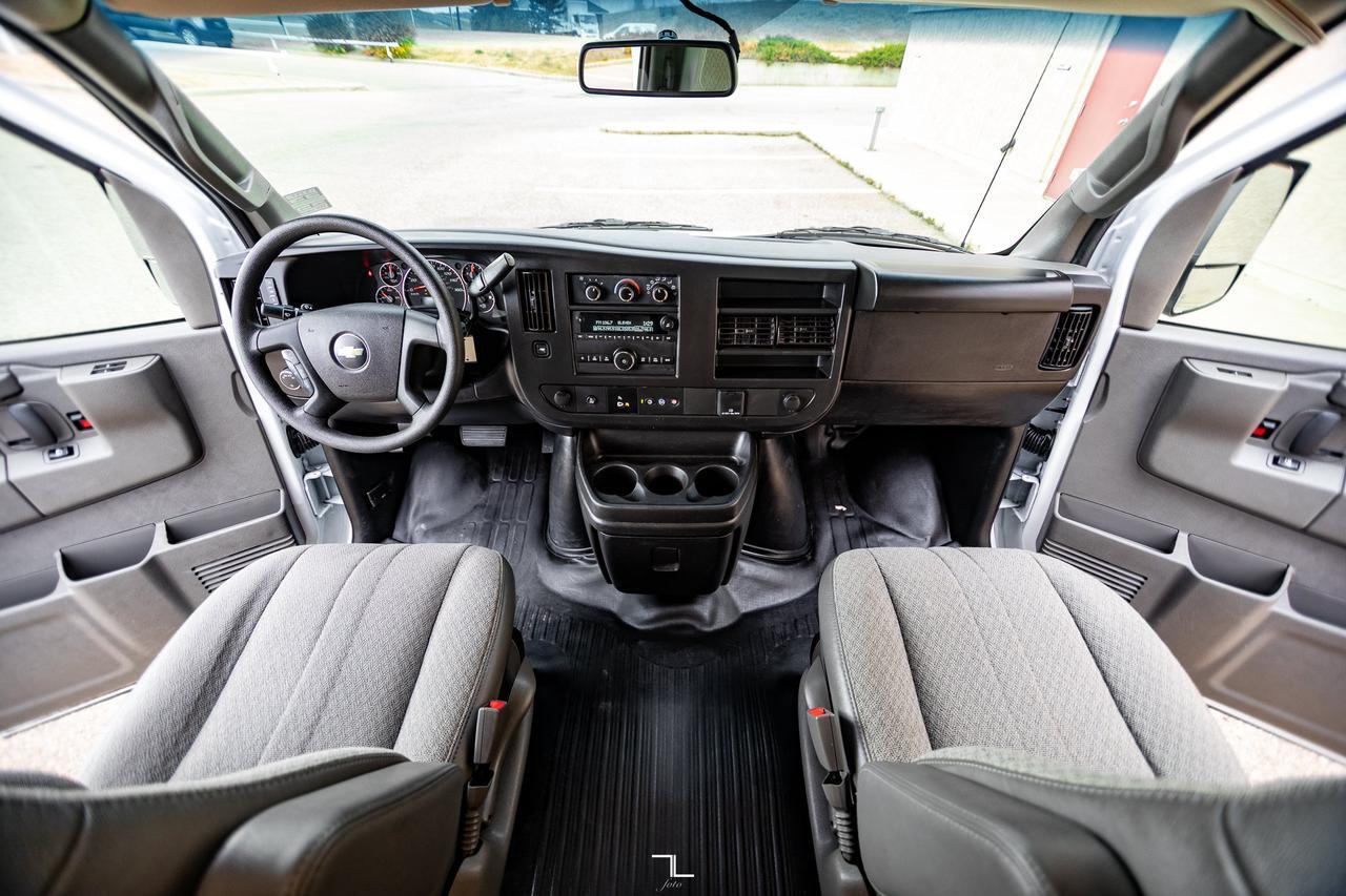 2024 Chevrolet Express 3500 Cube Van BCam Red Deer AB