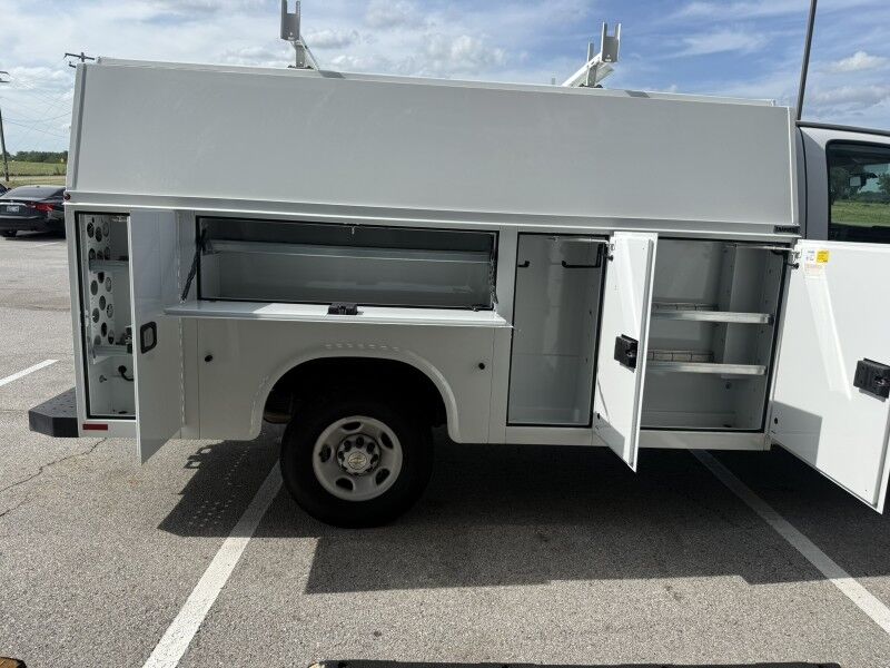 2024 Chevrolet Express 3500 KUV Utility 3k mi's! Collinsville OK