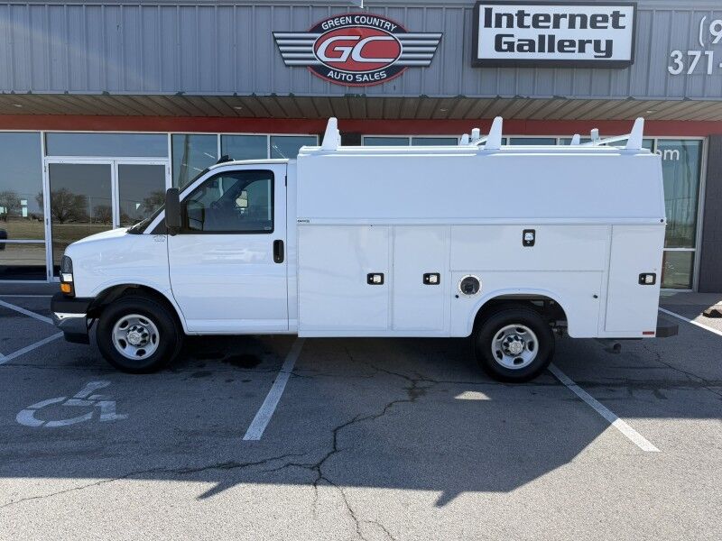 2024 Chevrolet Express 3500 KUV Utility Bed 5k mi's Collinsville OK