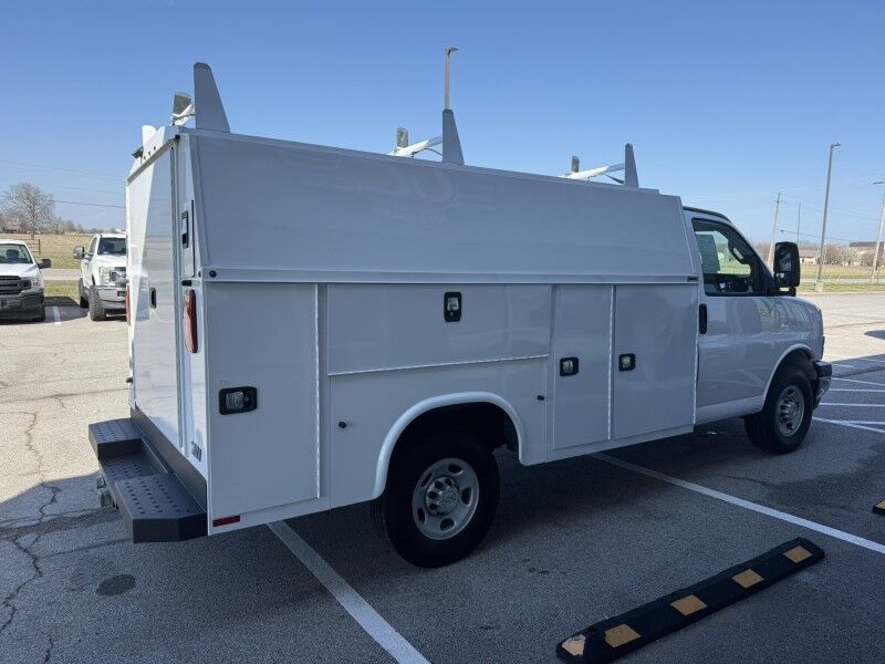 2024 Chevrolet Express 3500 KUV Utility Bed 5k mi's Collinsville OK