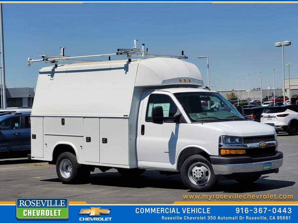 2024 Chevrolet Express 3500 Work Van