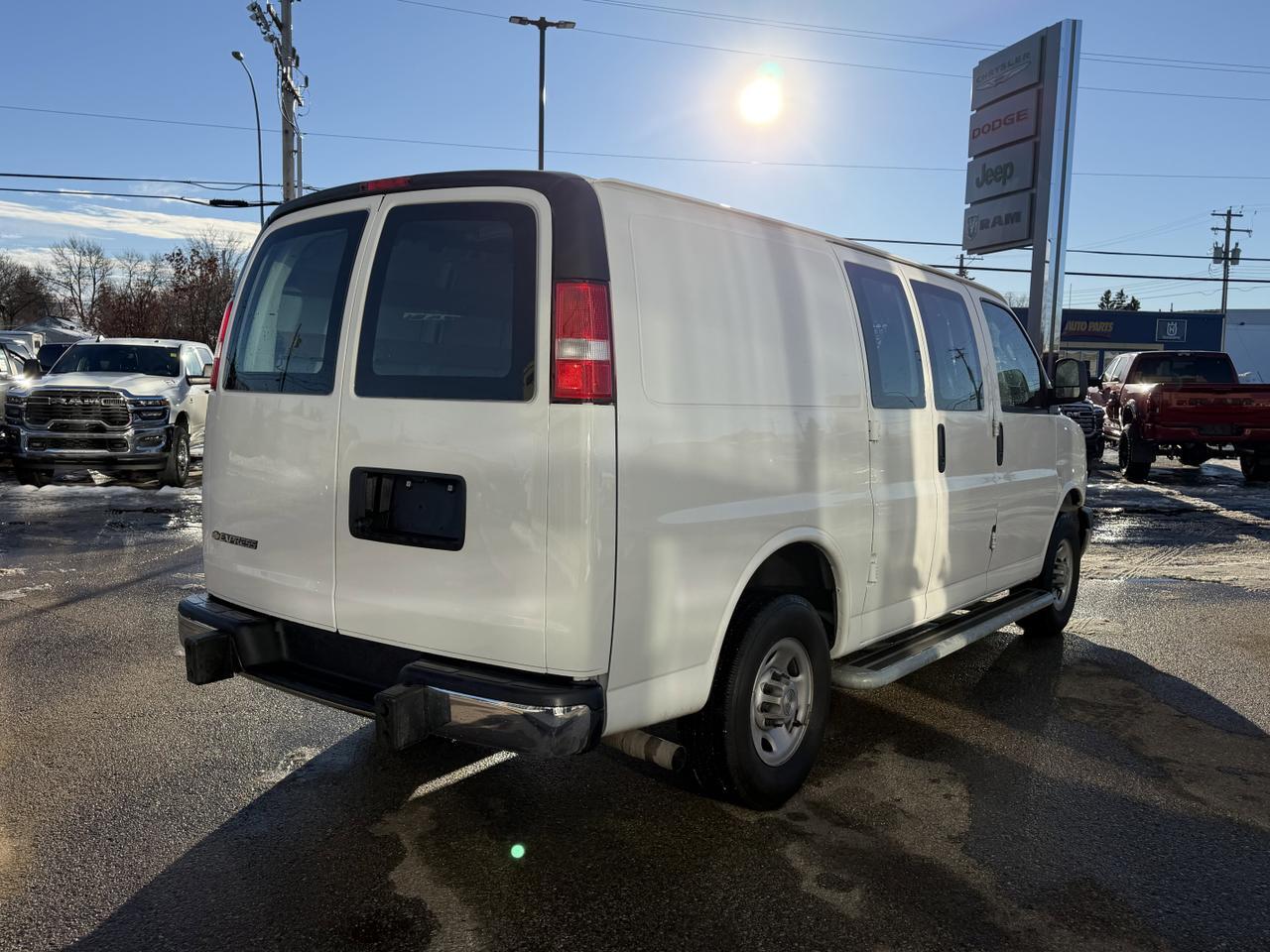 2024 Chevrolet Express Cargo Van CARGO | 135" | Back Up Camera | Low Mileage | Power Options Redwater AB