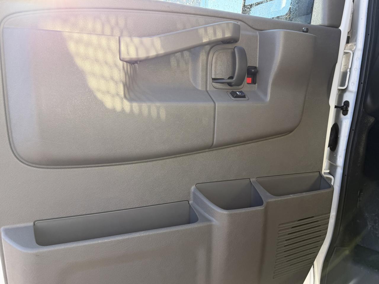 2024 Chevrolet Express Cargo Van CARGO | 135" | Back Up Camera | Low Mileage | Power Options Redwater AB