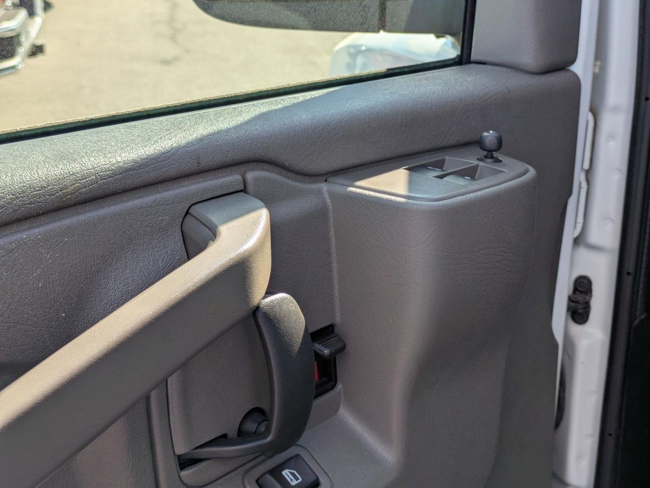 2024 Chevrolet Express Cargo Van CARGO Castroville TX