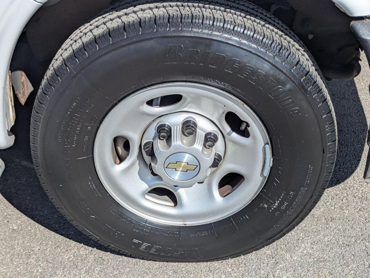 2024 Chevrolet Express Cargo Van CARGO Castroville TX