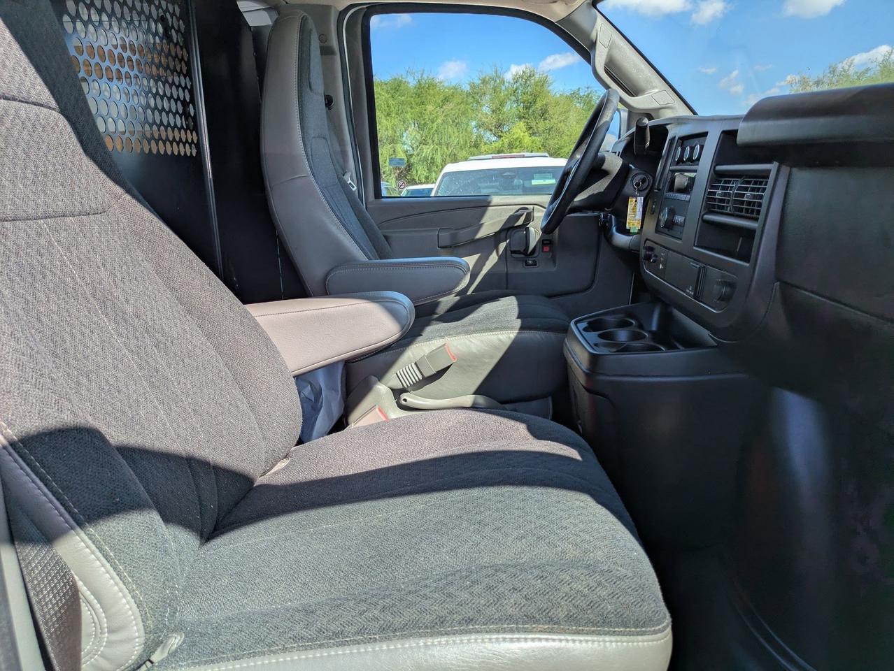 2024 Chevrolet Express Cargo Van CARGO Castroville TX