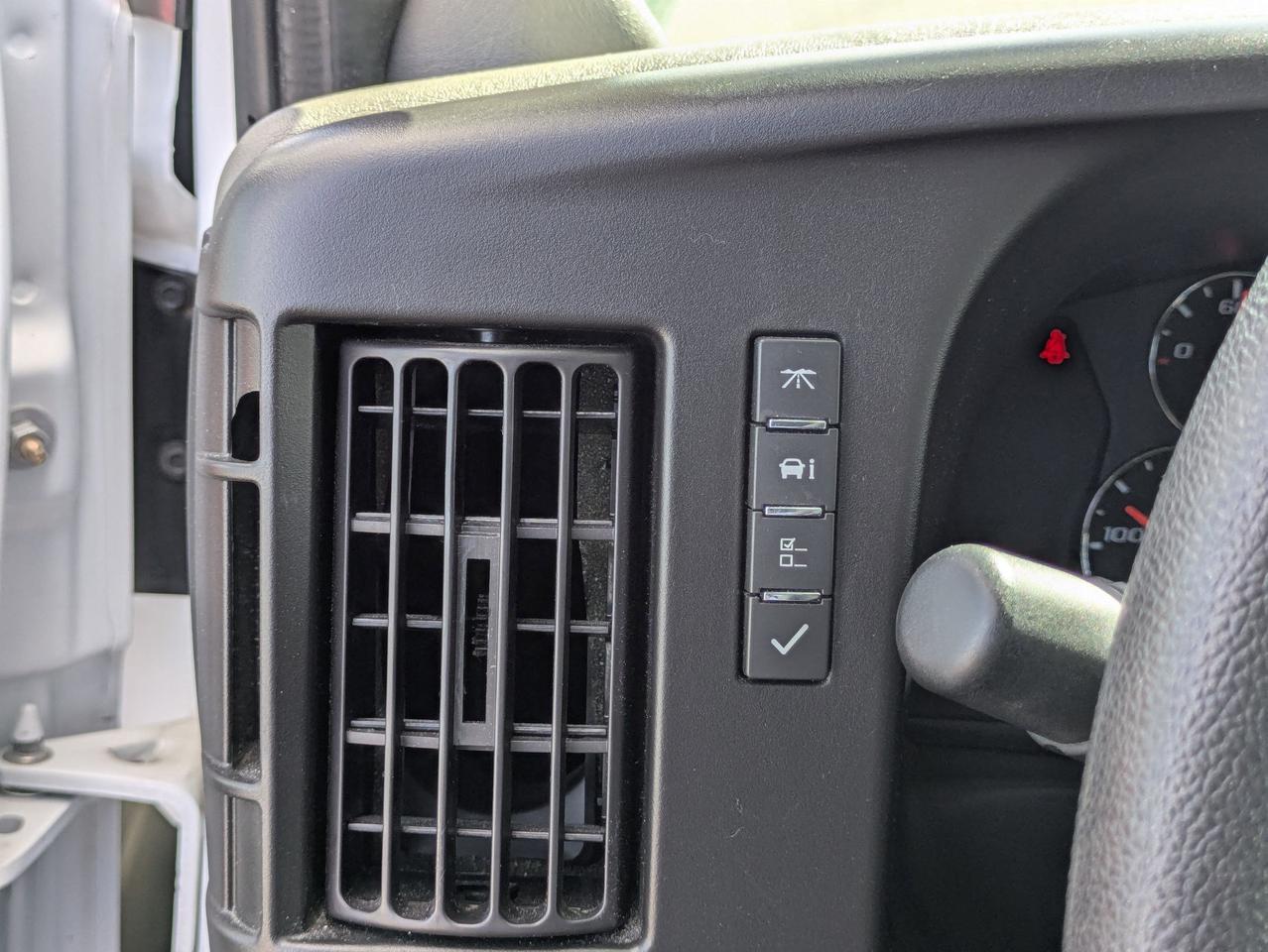 2024 Chevrolet Express Cargo Van CARGO Castroville TX