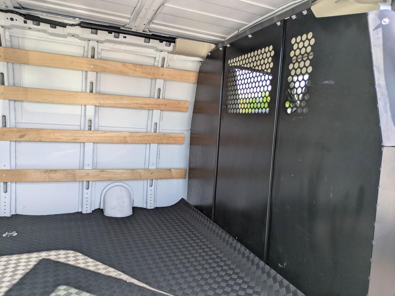 2024 Chevrolet Express Cargo Van CARGO Castroville TX