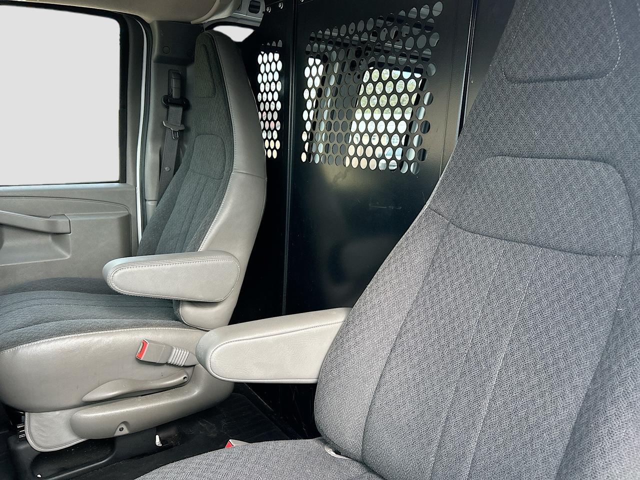 2024 Chevrolet Express Cargo Van RWD 2500 Venice FL