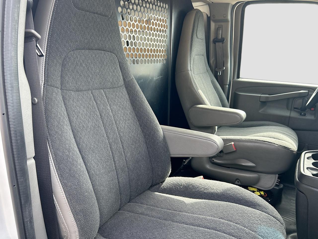 2024 Chevrolet Express Cargo Van RWD 2500 Venice FL