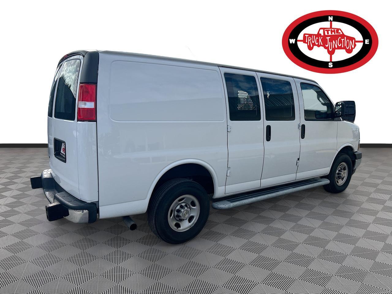 2024 Chevrolet Express Cargo Van RWD 2500 Venice FL