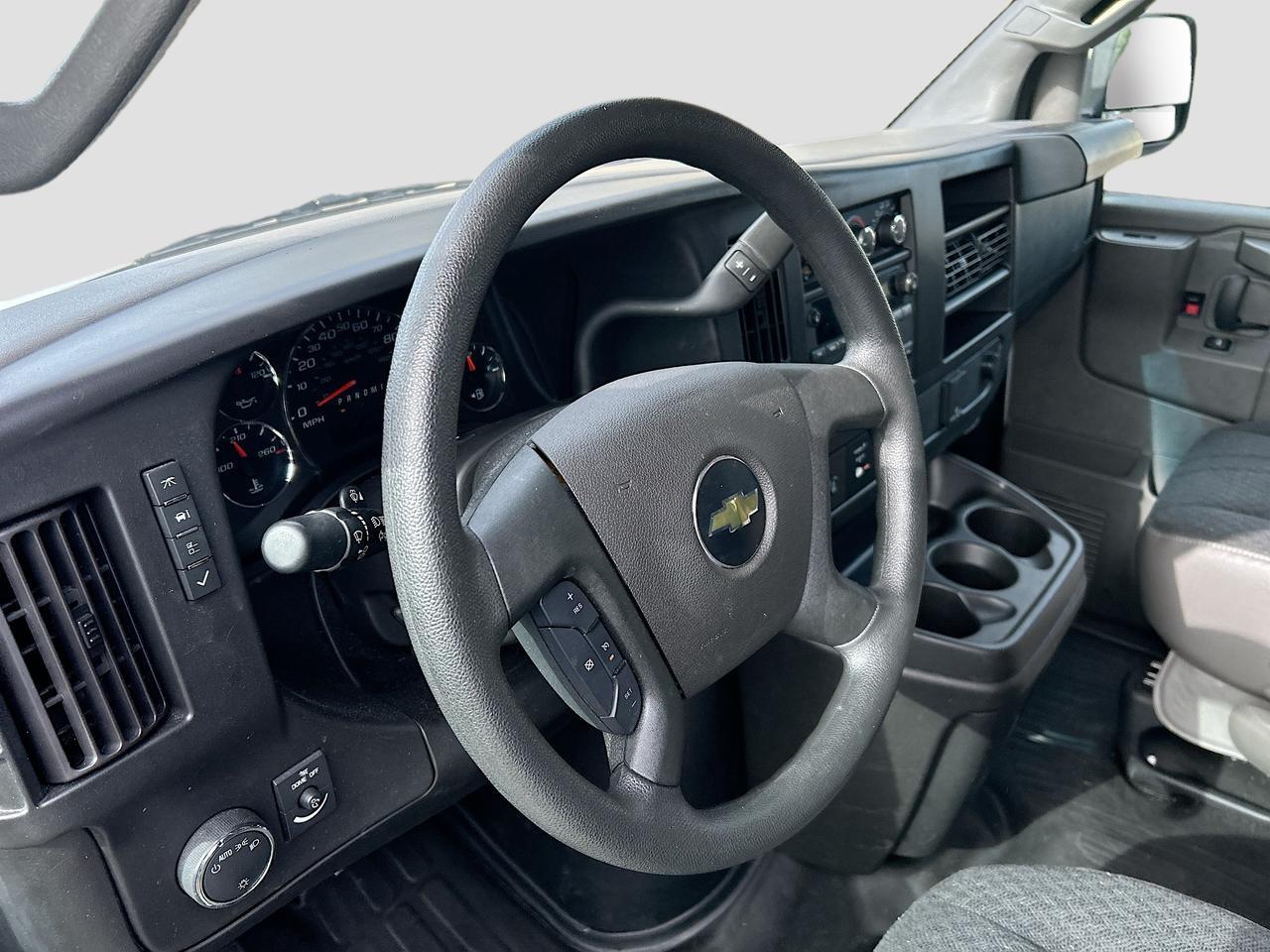 2024 Chevrolet Express Cargo Van RWD 2500 Venice FL