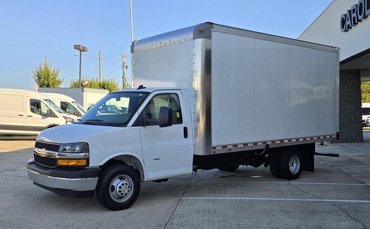 2024 Chevrolet Express Commercial Cutaway 3500 DRW 16ft Box W/Roll-Up Door and Pull-Out Ramp Concord NC