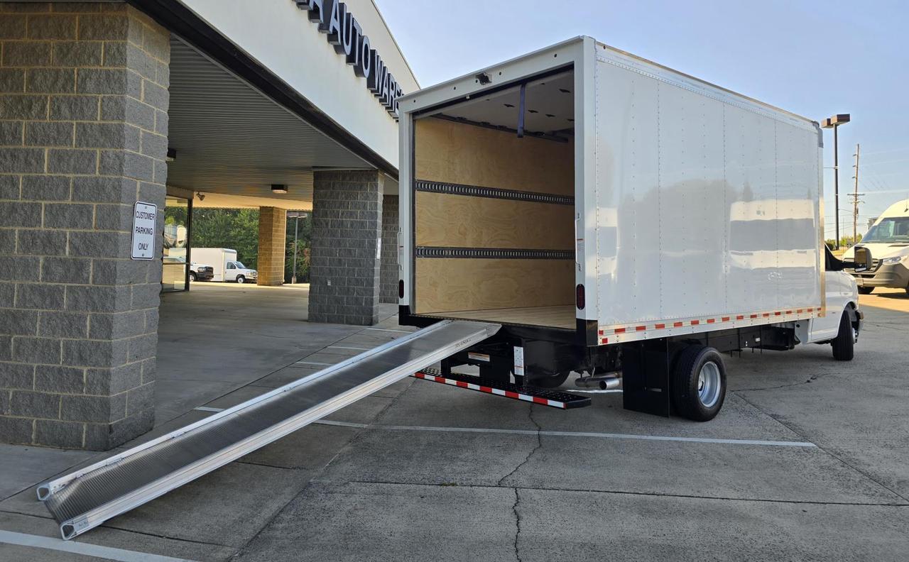 2024 Chevrolet Express Commercial Cutaway 3500 DRW 16ft Box W/Roll-Up Door and Pull-Out Ramp Concord NC