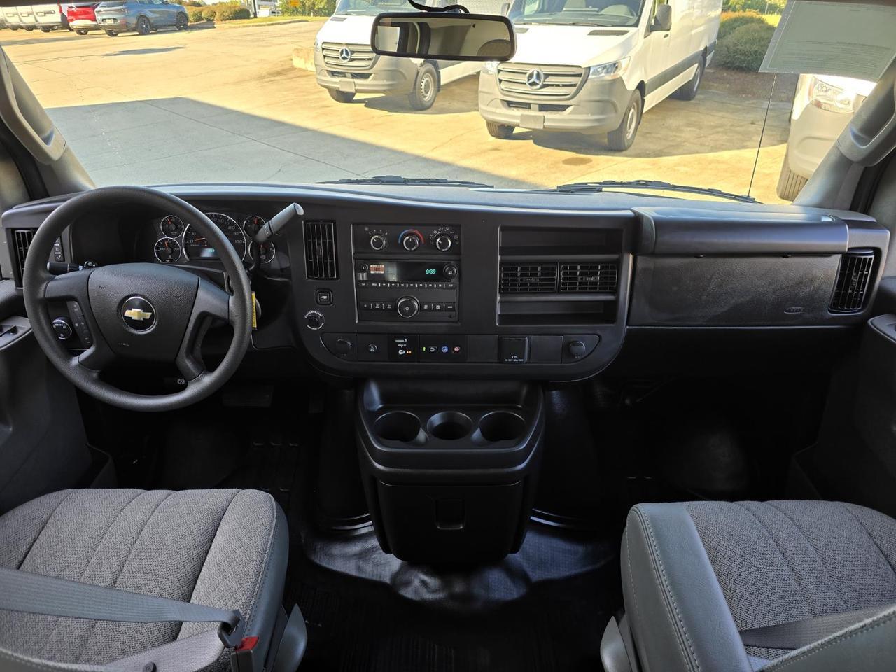 2024 Chevrolet Express Commercial Cutaway 3500 DRW 16ft Box W/Roll-Up Door and Pull-Out Ramp Concord NC