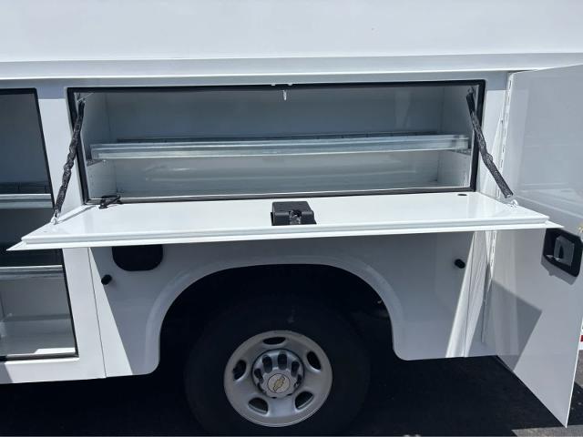 2024 Chevrolet Express Cutaway 3500 Fitchburg MA