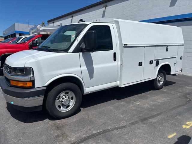 2024 Chevrolet Express Cutaway 3500 Fitchburg MA