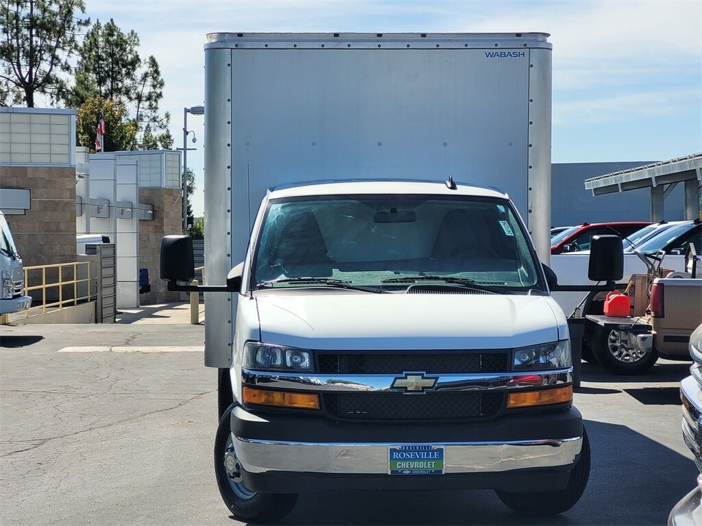 2024 Chevrolet Express Cutaway 4500