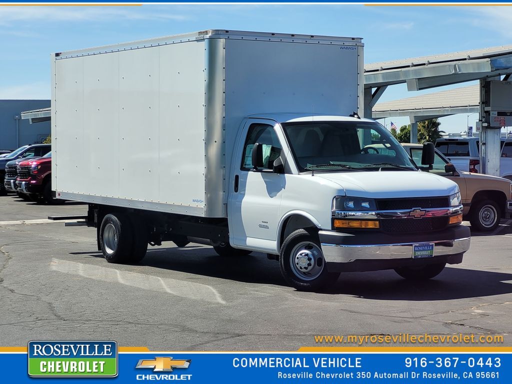 2024 Chevrolet Express Cutaway 4500