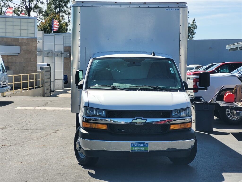2024 Chevrolet Express Cutaway 4500