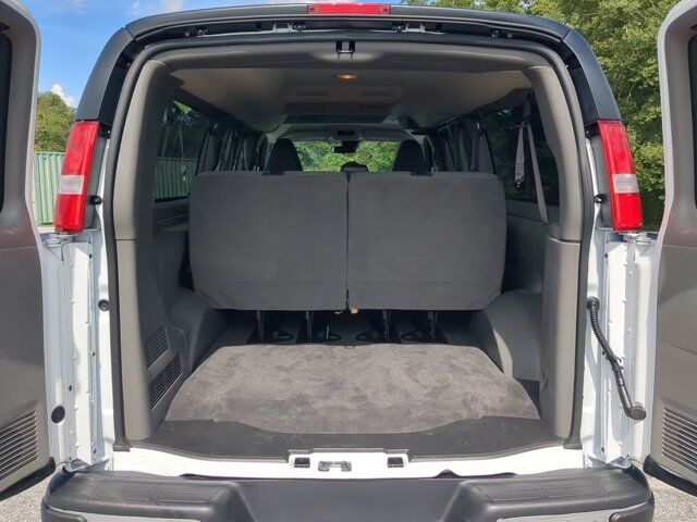 2024 Chevrolet Express Passenger LT Winder GA