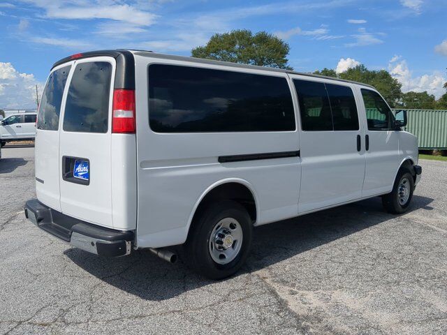 2024 Chevrolet Express Passenger LT Winder GA