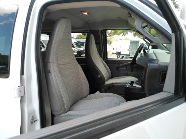 2024 Chevrolet Express Passenger RWD 3500 Extended Wheelbase LT Plano TX