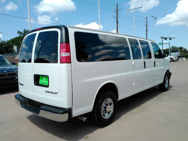 2024 Chevrolet Express Passenger RWD 3500 Extended Wheelbase LT Plano TX