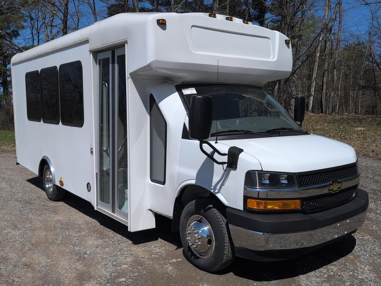 2024 Chevrolet HLE HLE COACH