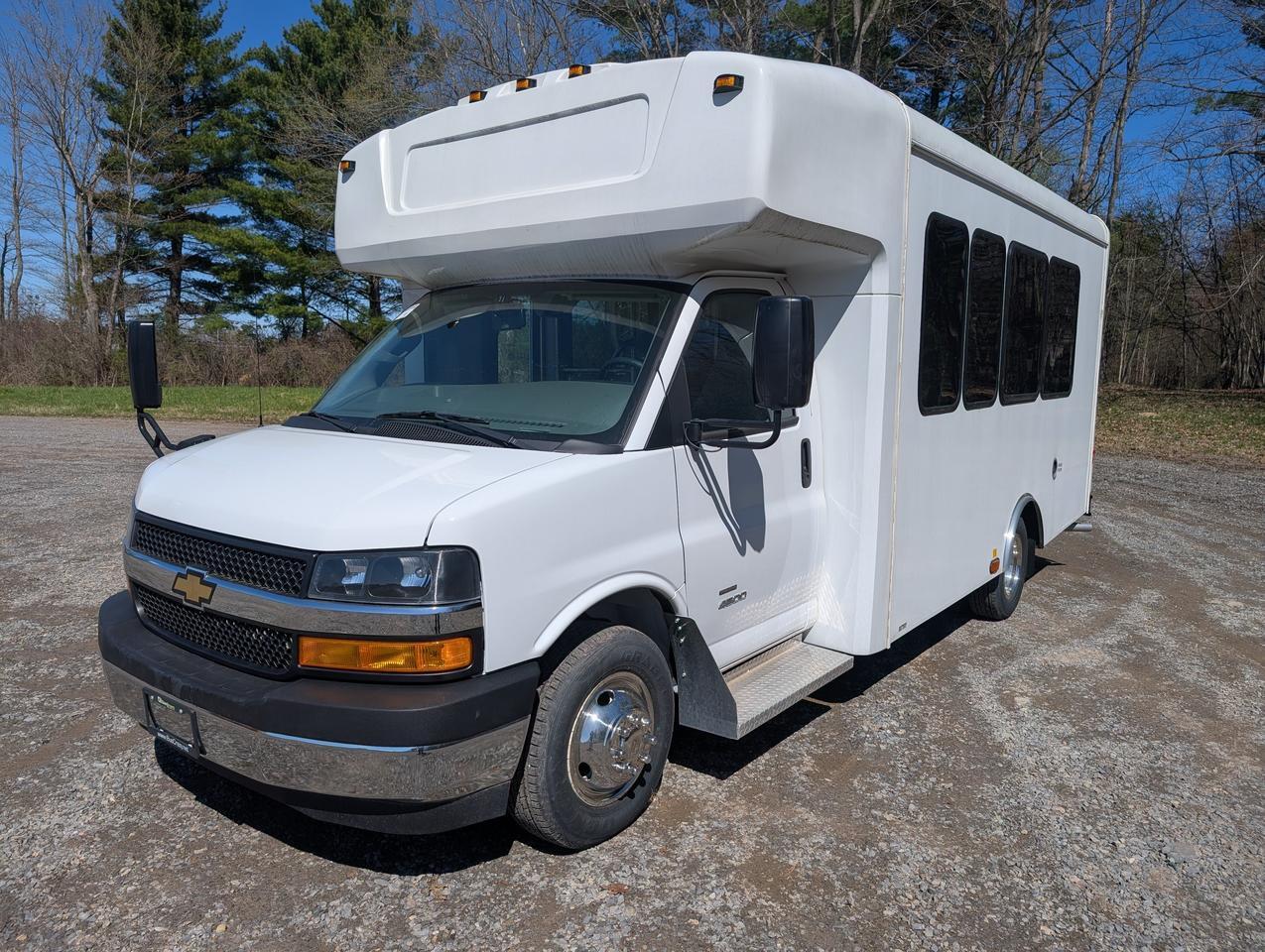 2024 Chevrolet HLE HLE COACH Johnstown NY