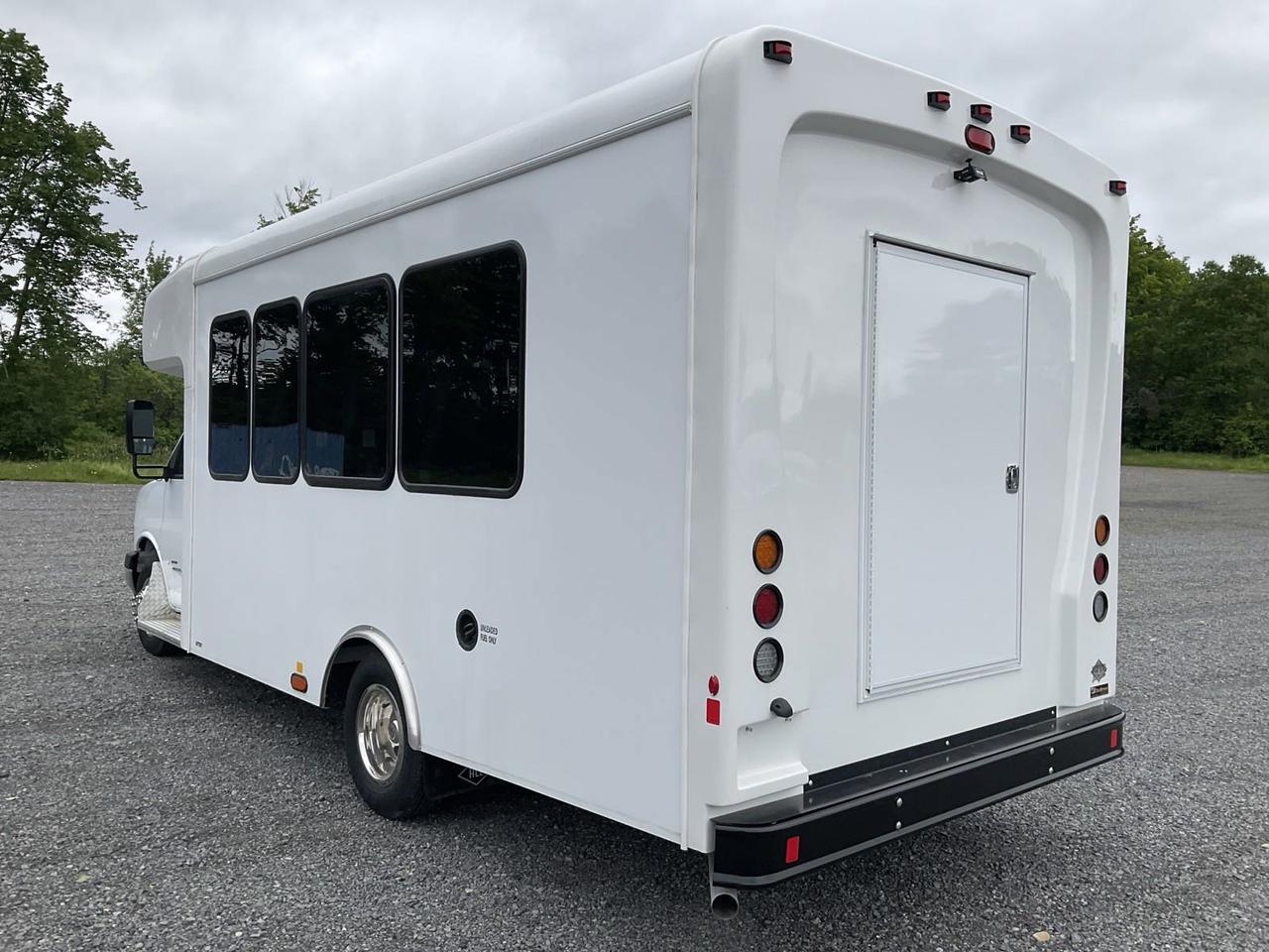 2024 Chevrolet HLE HLE COACH Johnstown NY