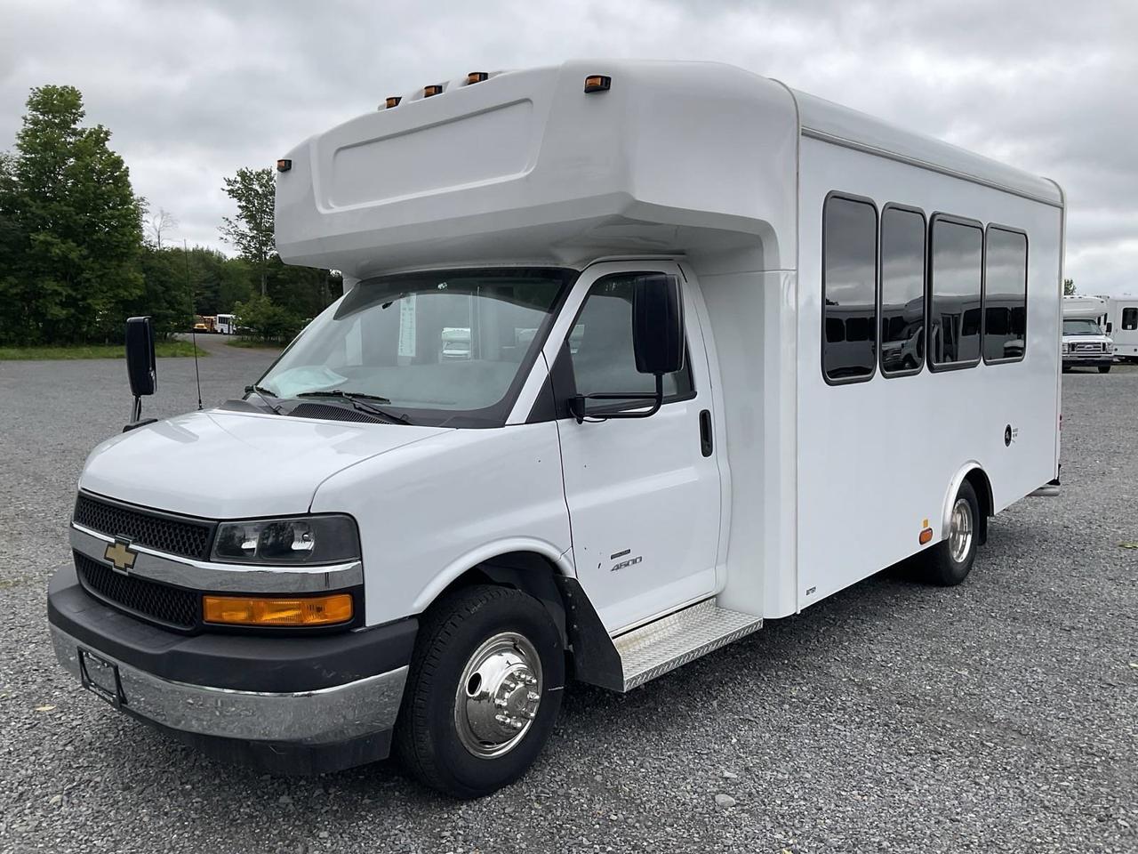 2024 Chevrolet HLE HLE COACH Johnstown NY