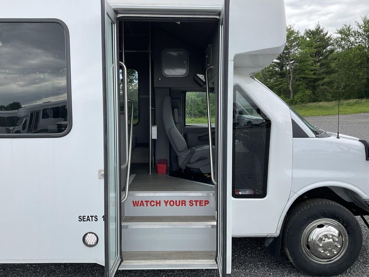 2024 Chevrolet HLE HLE COACH Johnstown NY