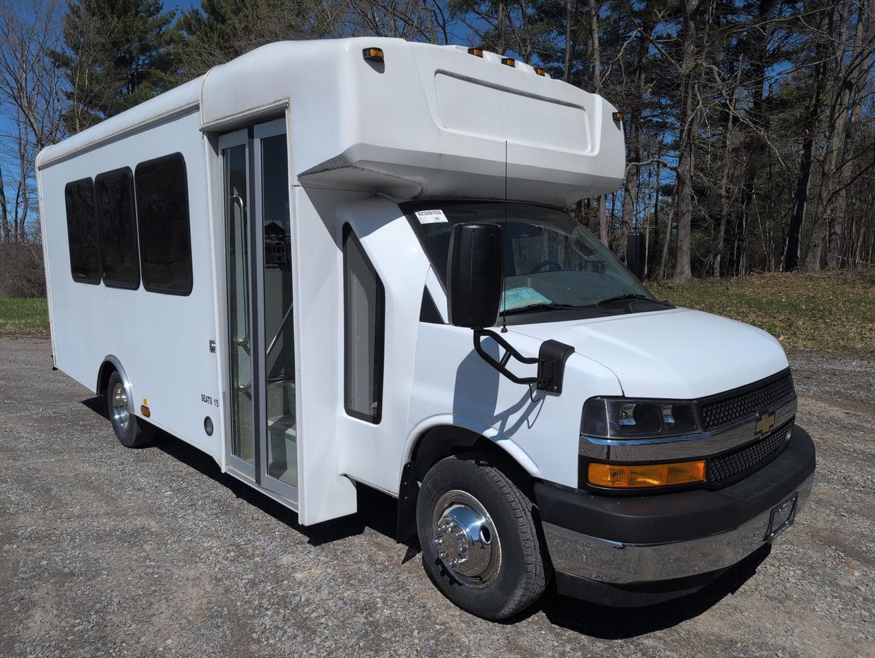 2024 Chevrolet HLE HLE COACH