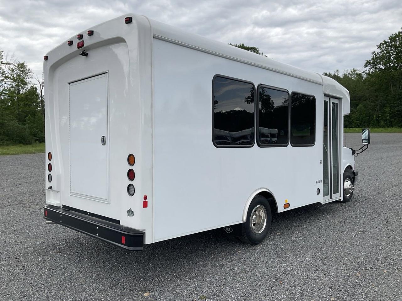 2024 Chevrolet HLE HLE COACH Johnstown NY