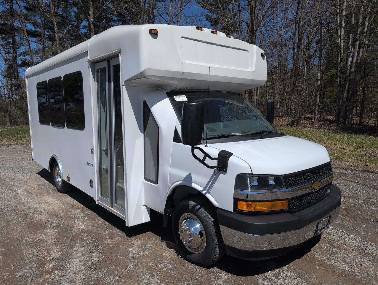 2024 Chevrolet HLE HLE COACH